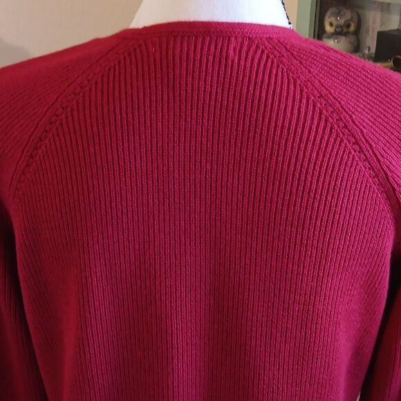 Athleta Hanover V-Neck  Red Ribbed Sweater. - Picture 7 of 10